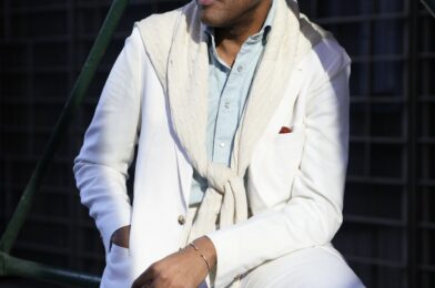 mab-ivory-solid-suit-hss-blog-post-landscape-1 - The White Suit: A Bold Summer Statement - custom suits nyc bespoke tailor midtown, noho
