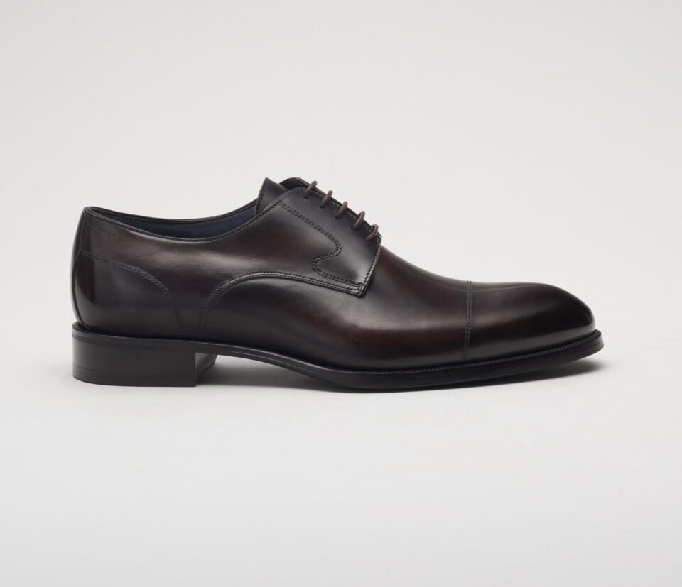 (product) Bergamo Oxford Nero Fondente, Single shoe side view - custom suits nyc bespoke tailor midtown, noho