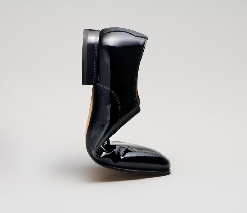 (product) Giancarlo Black Patent Oxford, Single shoe side view - custom suits nyc bespoke tailor midtown, noho