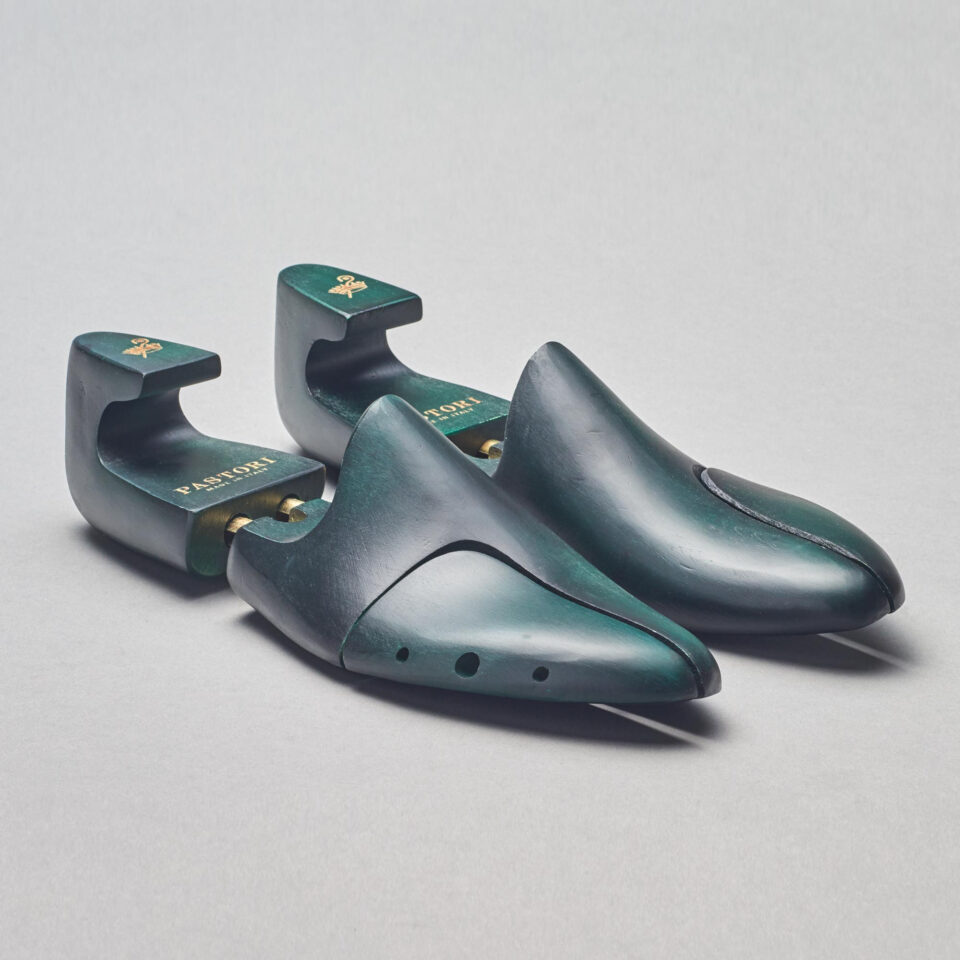 Shoe tree - custom suits nyc bespoke tailor midtown, noho