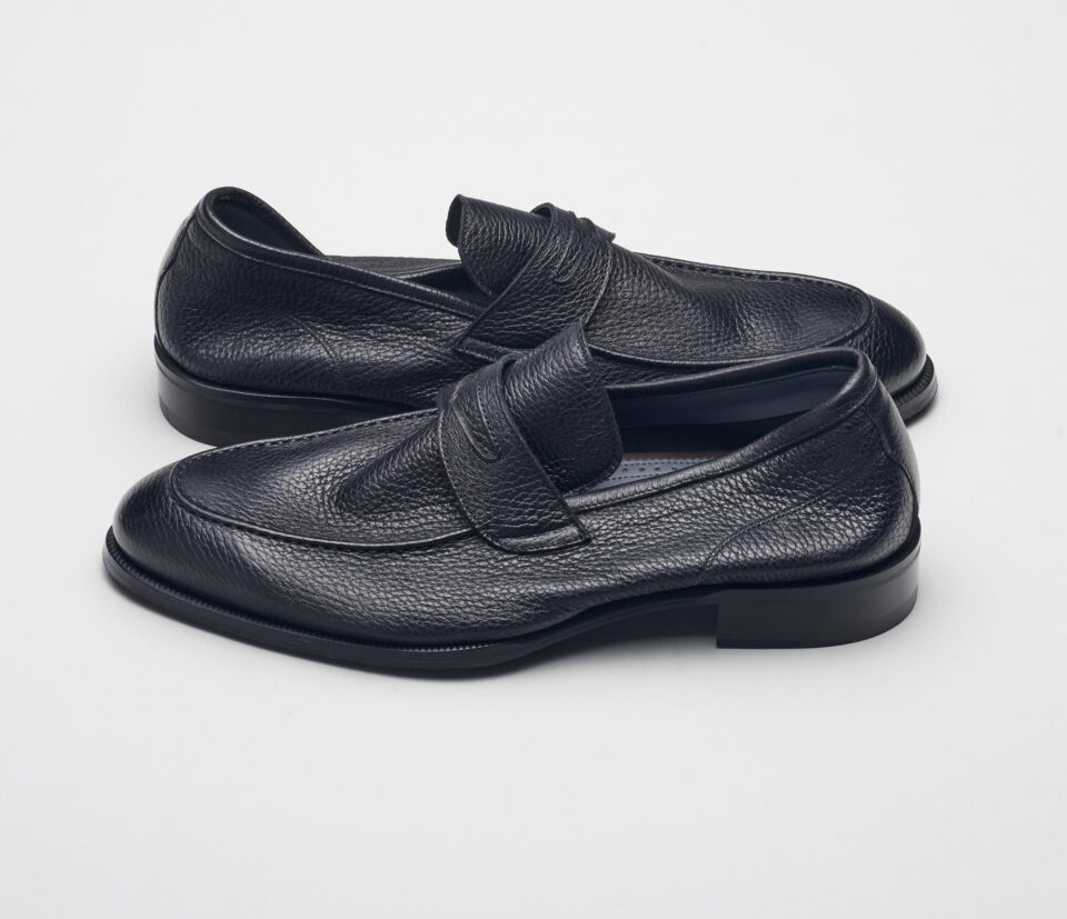 (product) Brera Cervo Nero Loafer, Side view