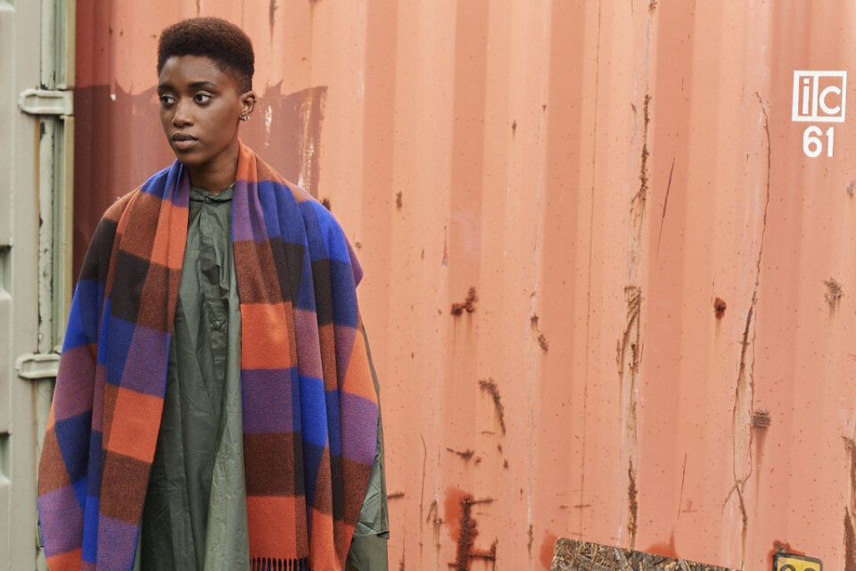 (product) Cobalt Block Check Cashmere Stole, full view highlighting bold check design