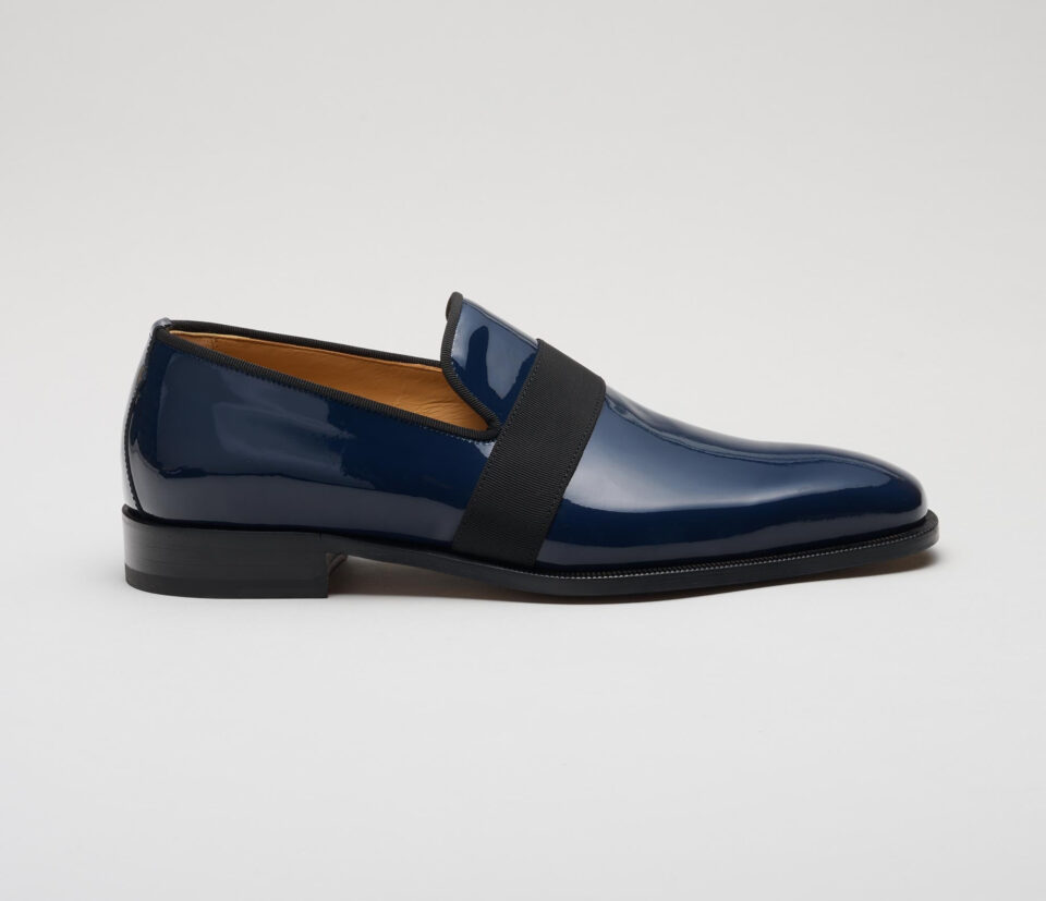 (product) Catania Navy Patent Formal Loafer, Single shoe side view